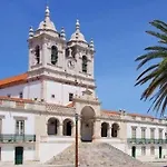 100 Meters From The Beach! Rua Da Paz * Nazaré