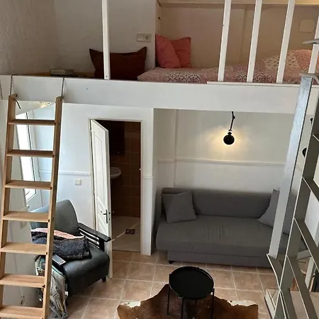 100 Meters From The Beach! Rua Da Paz