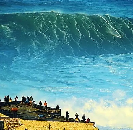 100 Meters From The Beach! Rua Da Paz 度假居 *