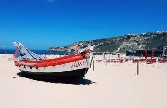 100 Meters From The Beach! Rua Da Paz * Nazaré